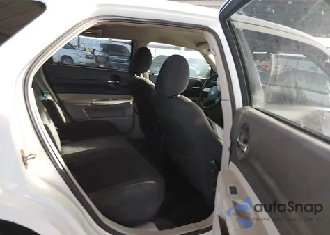 2007 Dodge Magnum z USA, uszkodzony, nr VIN 2D4FV47T37H610891